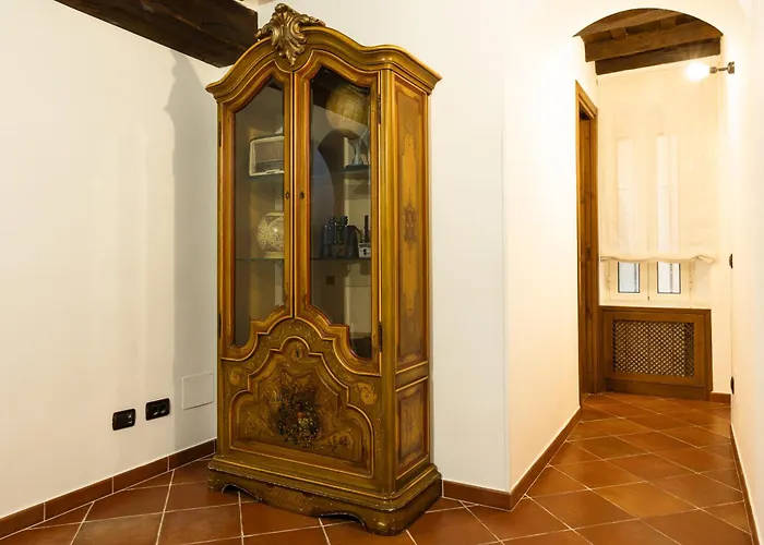 Domus Lxvii Monti Rome